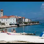 Διαμέρισμα Benzon *