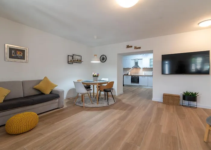Apartment Benzon Vranjic